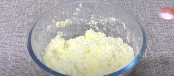milk powder and all purpose flour mix for kala gulab jamun recipe 