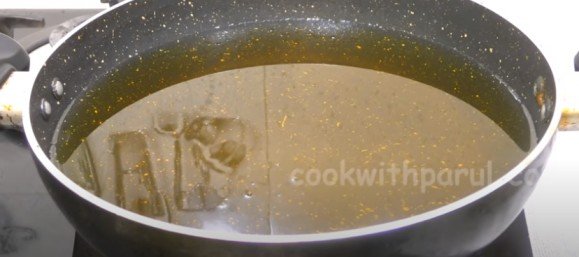 heating oil to fry samosa 