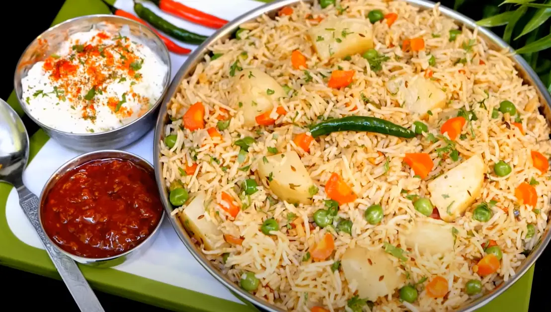 Veg Aloo Matar Pulao Recipe 8