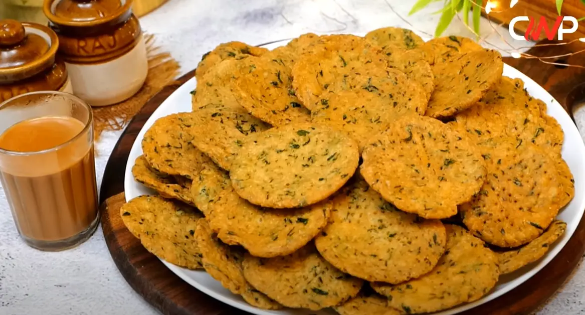 methi mathri recipe 6